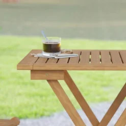 Emma And Oliver Portable Natural Solid Acacia Wood Folding Patio Side Table For Indoor And Outdoor Use -Dine Furniture GUEST 0ffef11b eb18 4d85 9d78 64834b335401