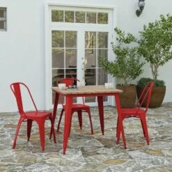 Merrick Lane Indoor/Outdoor Dining Table, 31.5" Square All Weather Poly Resin Top With Steel Base